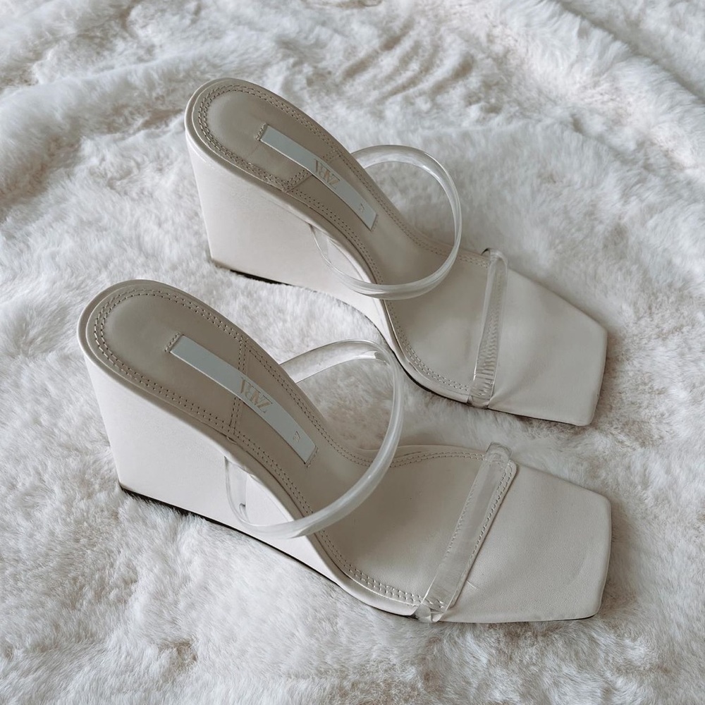 Zara Off White Vinyl Wedge Sandals - Picture 17 of 17